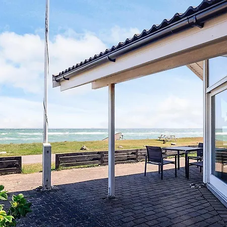 Casa vacanze Seaside Gem With Views - By Traum *